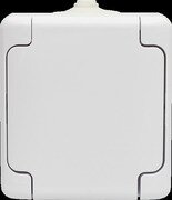 BRYZA Gniazdo pojedyncze IP54; klapka biała. BIAŁY